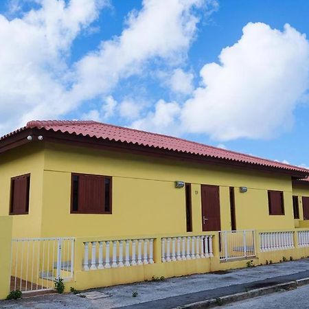 Iona'S Home: Vibrant 2Bedroom Home Near וילמסטאד מראה חיצוני תמונה